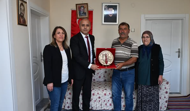 İl Emniyet Müdürü Görücü'den Şehit Ailesine Anlamlı Ziyaret