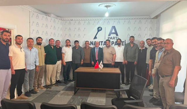 Şaban Çelik’ten İl Başkanlığına Nezaket Ziyareti