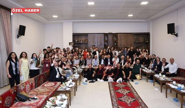 20 ÜLKEDEN ÖĞRENCİ KIRŞEHİR’İN KÜLTÜREL MİRASINI TANIDI