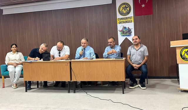 Kırşehir’de yeni eğitim yılı öncesi öğretmenler kurulu toplandı