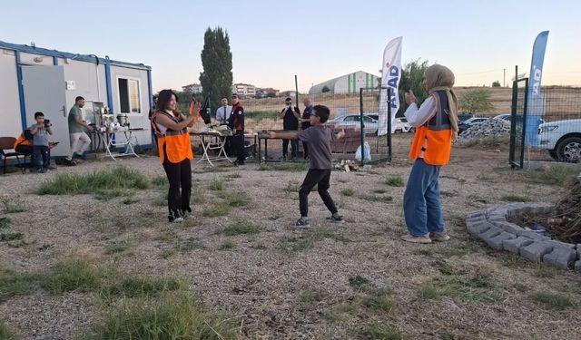 KIRŞEHİR’DE AFAD GÖNÜLLÜLERİ OMUZ OMUZA