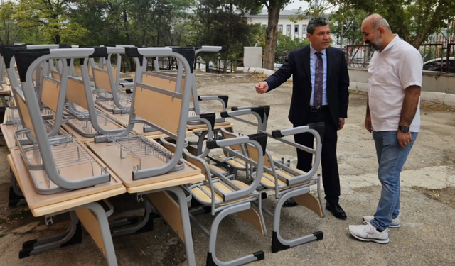 Mucur’da Öğrencilere Yeni Sıralar