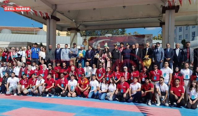 Kırşehir’de Ahilik Geleneği Şed Kuşatma Töreniyle Yaşatıldı