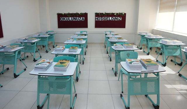 Kırşehir’de Ücretsiz Ders Kitapları Sıralardaki Yerini Alıyor