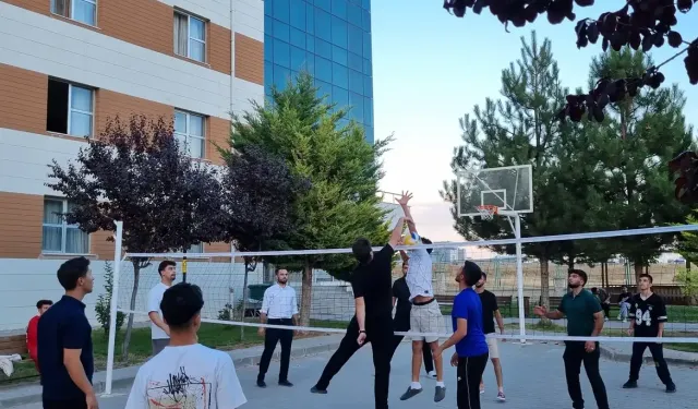Mucur KYK Yurdunda Yeni Dönem Spor Etkinlikleriyle Başladı