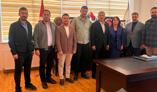 Anahtar Parti Kırşehir İl Teşkilatı Dekan Şahin ile Bir Araya Geldi