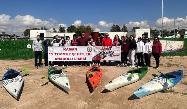 Kırşehir'de bozkırın ortasında kano heyecanı