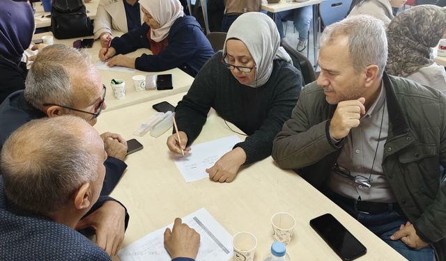 Kırşehir’de Mesleki Eğitim Öğretmenlerine Maarif Modeli Semineri