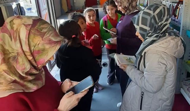 Gezici Kütüphane Cezaevi Lojmanlarına Konuk Oldu!