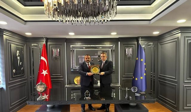 Hakanoğlu ve Koyunbaşoğlu Bir Araya Geldi