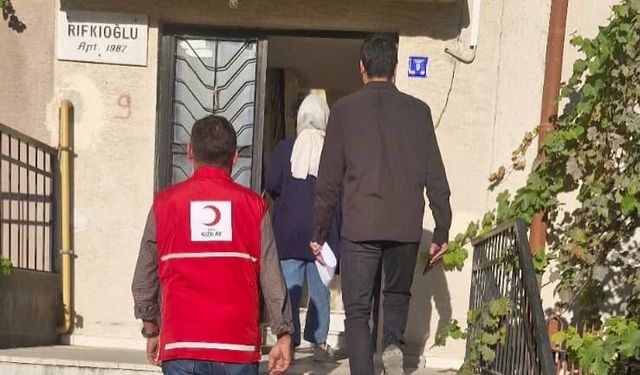 Kızılay Kırşehir’den İhtiyaç Sahibi Ailelere Ziyaret