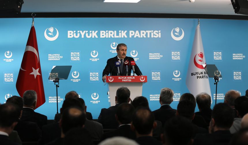 Yeniden Refah’tan istifa edenler BBP’ye katıldı