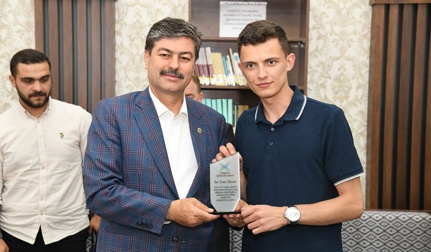 Milletvekili Necmettin Erkan, Ahi Evran Üniversitesinde Gençlerle Buluştu