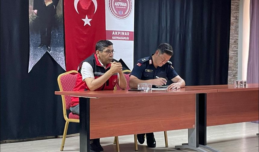Çiftçilere Bilgilendirme Eğitimi Verildi