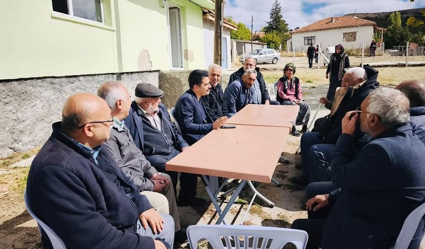 Kaymakam Yasin Erman Yetikli Köyü’nde Vatandaşlarla Buluştu