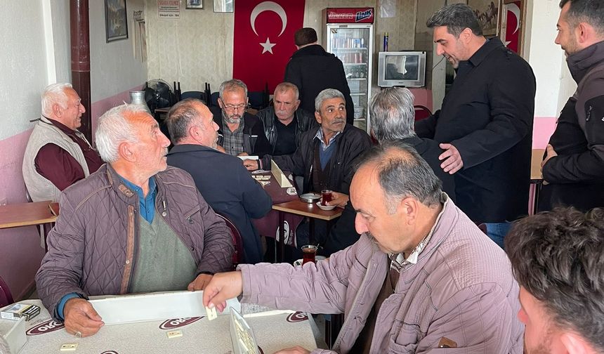 Anahtar Parti Heyeti Akçakent’te Esnafla Buluştu