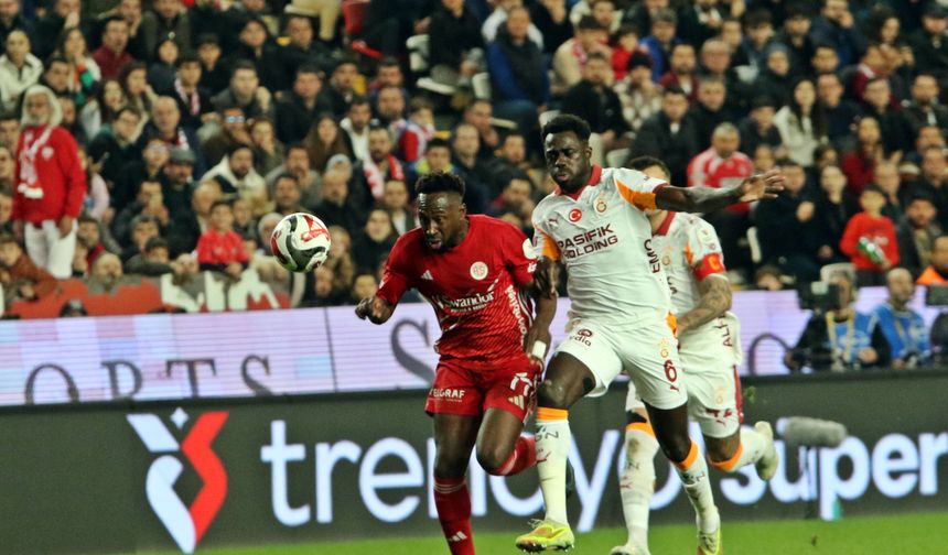 Galatasaray, Antalyaspor’u Deplasmanda 4-1 Mağlup Etti