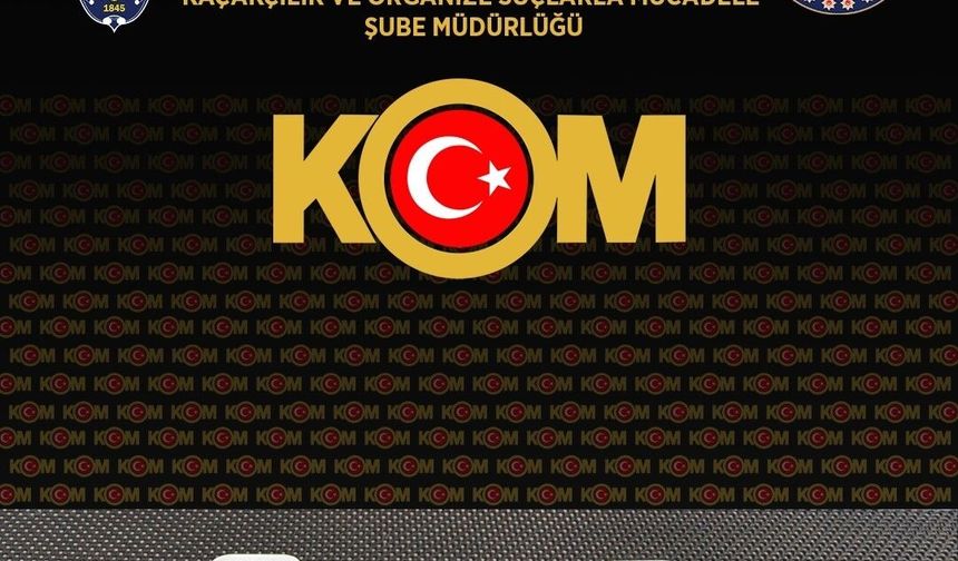 Mucur'da ehliyet sınavında kopya düzeneği ele geçirildi