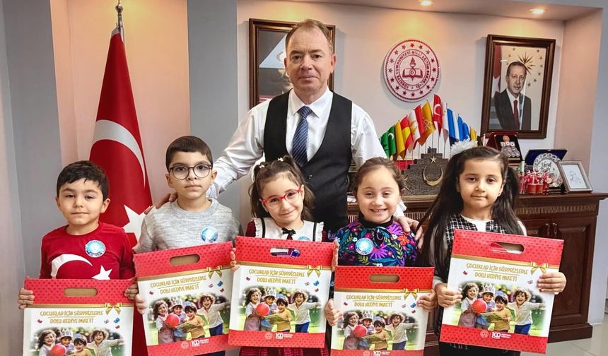 Gelecek İçin Minik Adımlardan Büyük Mesaj