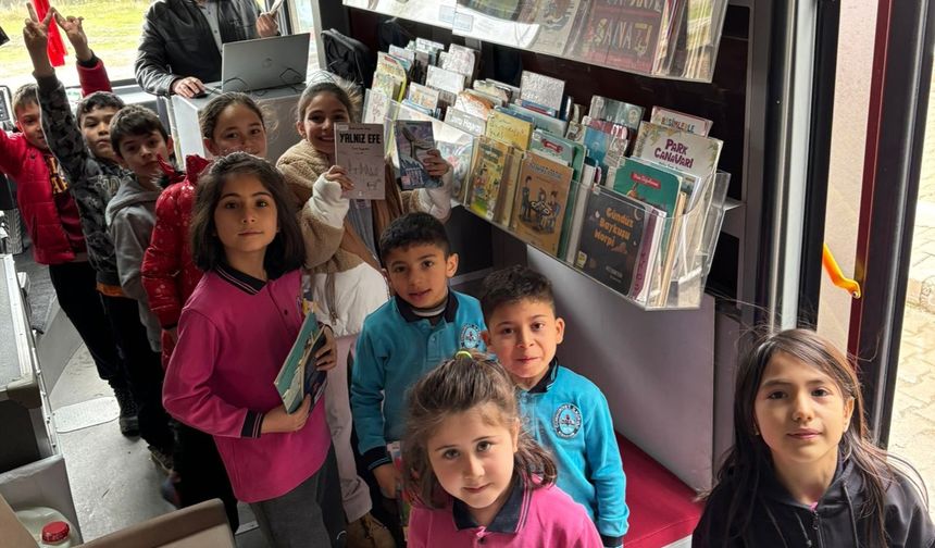 Kırşehir’de Kitaplar Ayaklara Gidiyor!