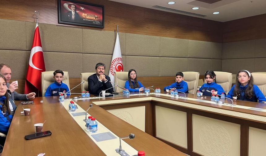 Kırşehir’in Genç Yetenekleri Meclis’te Ağırlandı