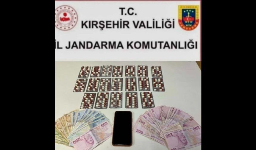 Kırşehir'de 280 Sentetik Hap Ele Geçirildi