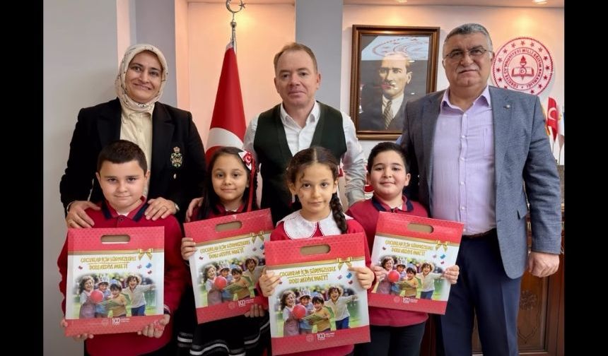 Hürriyet İlkokulu’ndan Ramazan Manileriyle Ziyaret