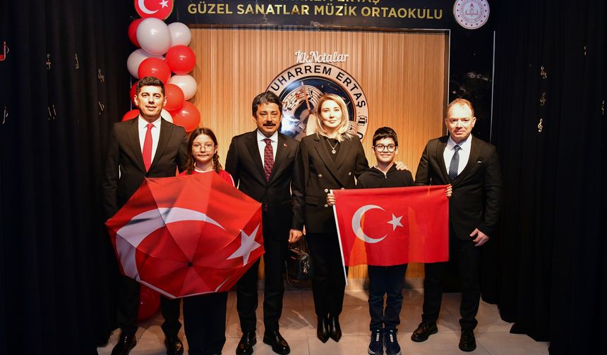 Demiryürek: “Bu Okulda Bilim Var, Sanat Var, Millî Ruh Var”