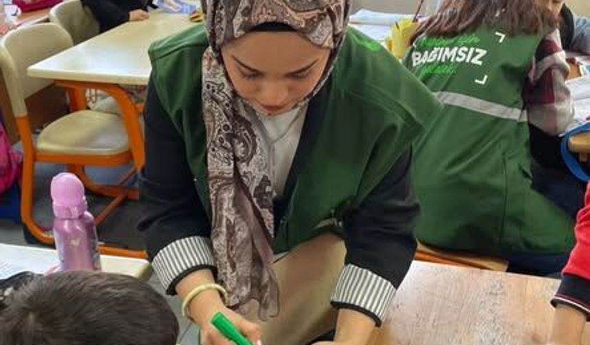 Necati Bey İlkokulu’nda Yeşilay Etkinliği