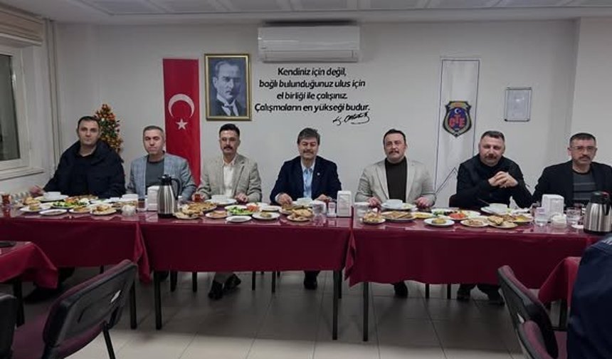 Erkan ve Başsavcı Ener Cezaevi Personeliyle Sahur Yaptı