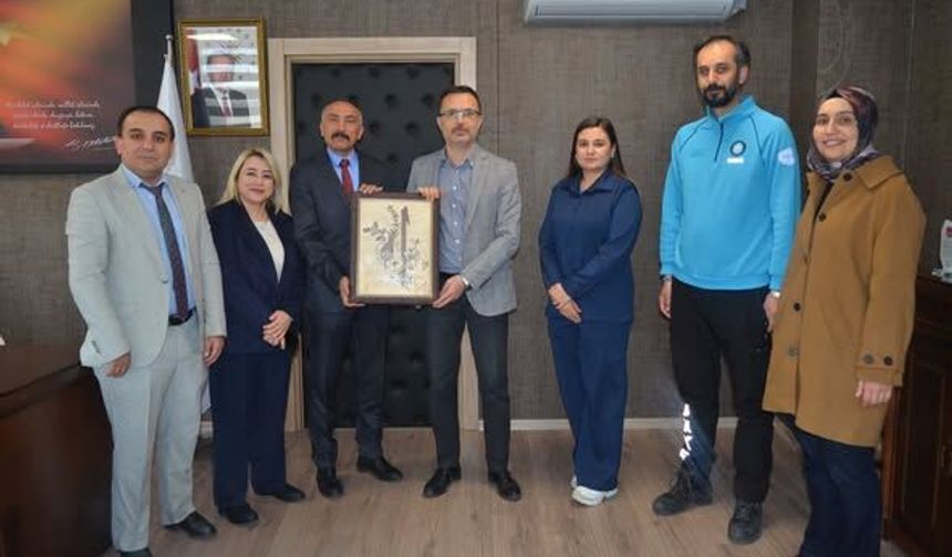 Türk Sağlık-Sen’den Süleyman Ersoy’a Tıp Bayramı ziyareti