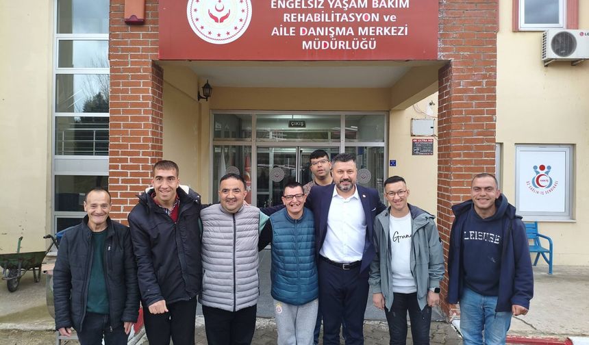 Engelsiz Yaşam Merkezinde Gönülleri Isıtan Buluşma
