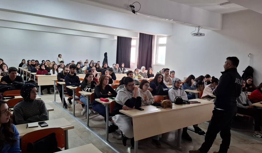 AFAD’dan Geleceğin Sağlıkçılarına Afet Eğitimi