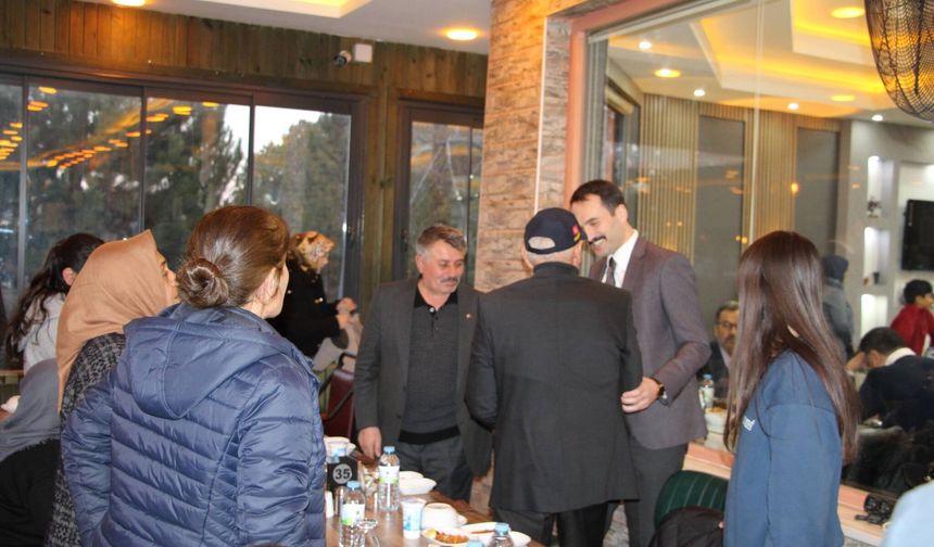 Akpınar’da Şehit Aileleri ve Gaziler Onuruna İftar Programı