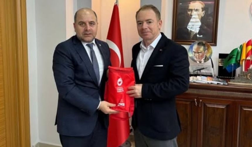 Kızılay’dan İl Milli Eğitim Müdürü Gülşen’e Ziyaret