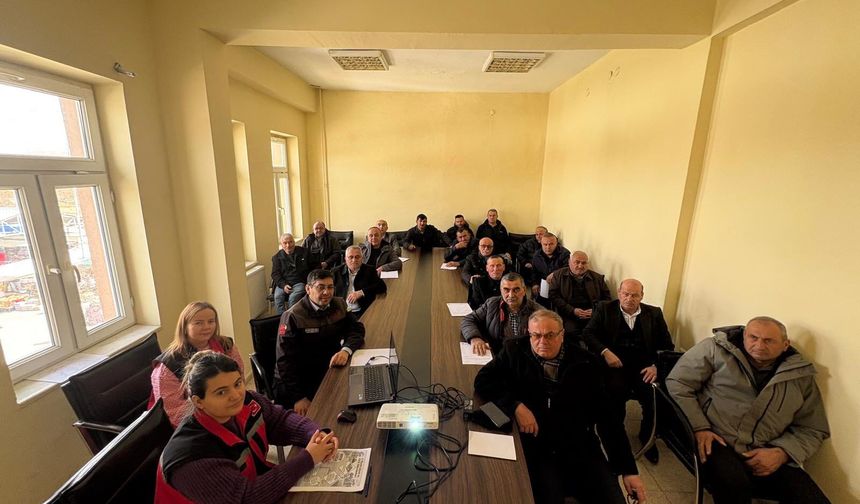 Üreticilere BKÜ Eğitimi Verildi