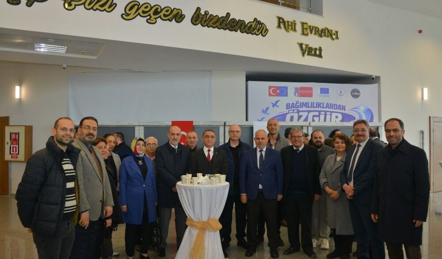 KAEÜ’de Bayramlaşma Programına Yoğun Katılım