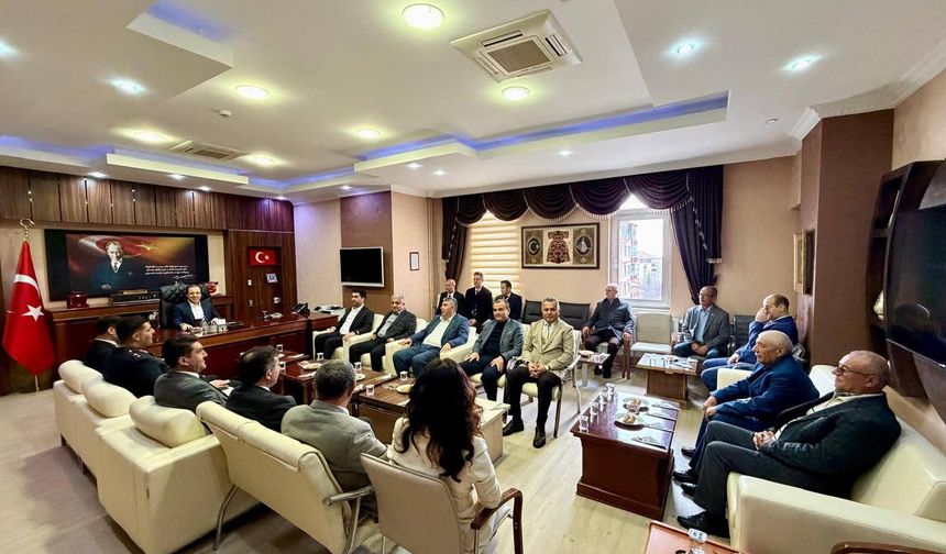 Kaymakam Tok, Görev Başındaki Personeli Unutmadı