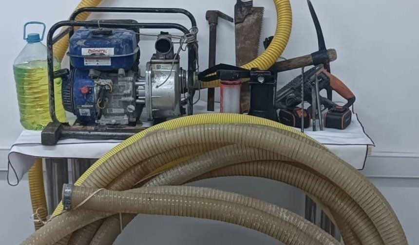 Kırşehir'de kaçak kazı yapan 8 şüpheli suçüstü yakalandı