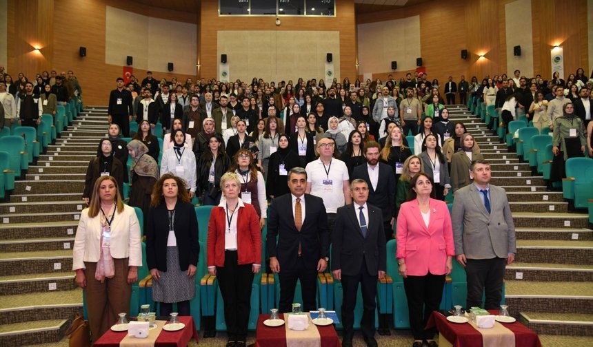 KAEÜ’de Okul Öncesi Kongresi Başladı