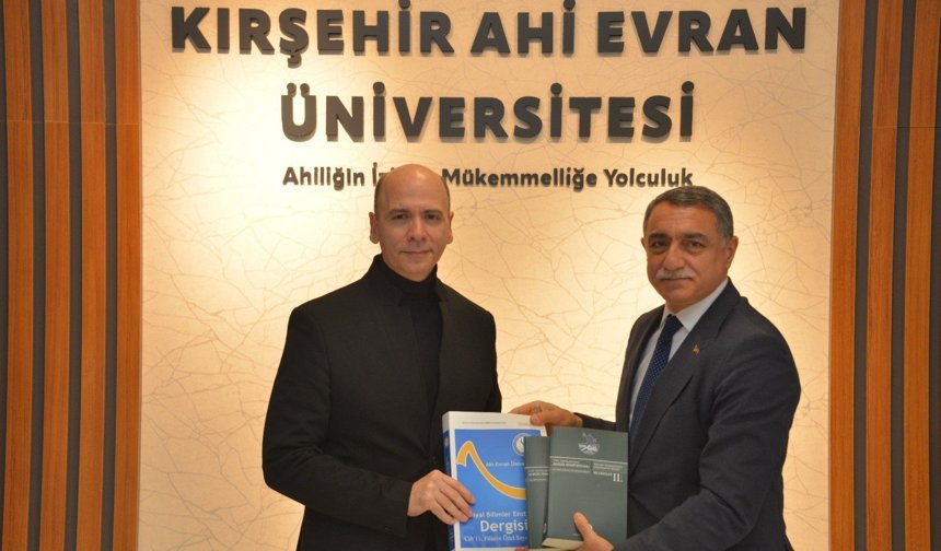 Cem Öğretir KAEÜ’de Öğrencilerle Buluştu