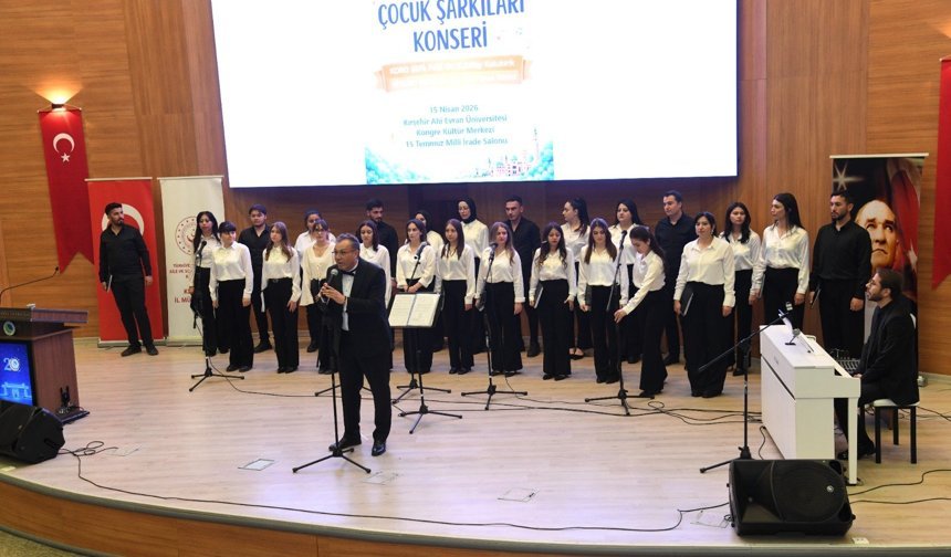 KAEÜ’de Koruyucu Aile Paneline Yoğun Katılım