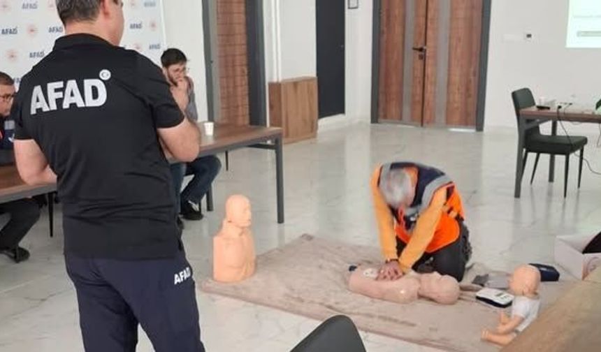 Kırşehir'de AFAD Gönüllüleri Sahaya Hazırlanıyor