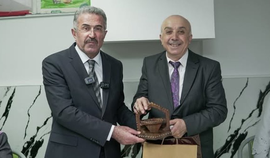 Kırşehir'de 40 Yıllık Hizmete Vefa: Dr. Aydın Emekli Oldu