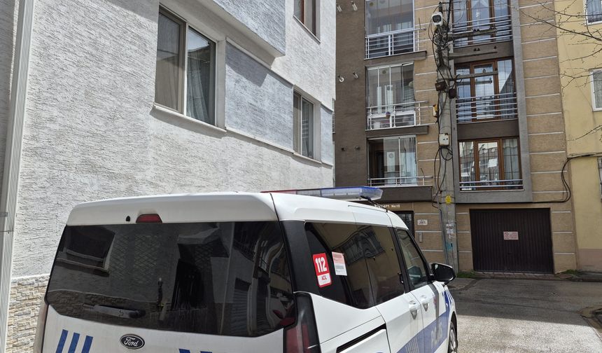 Yakınlarının haber alamadığı şahıs evinde ölü bulundu