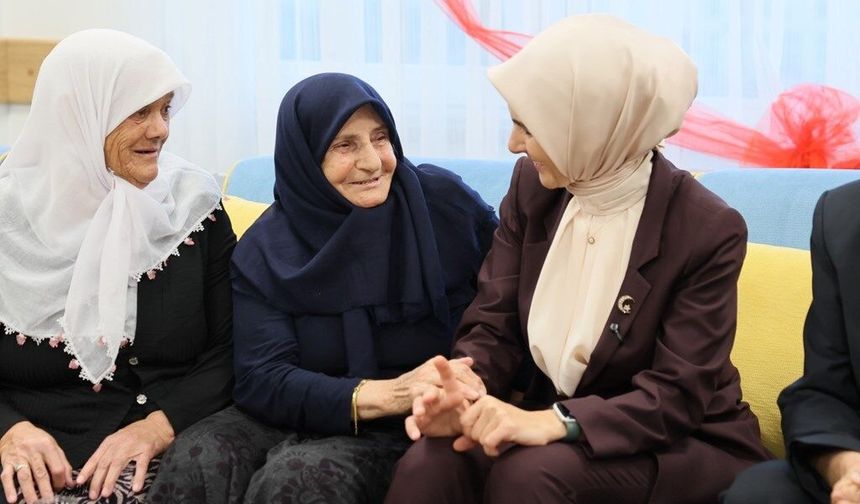 Nisan ayı yaşlı ve engelli aylıkları hesaplara yatırılıyor