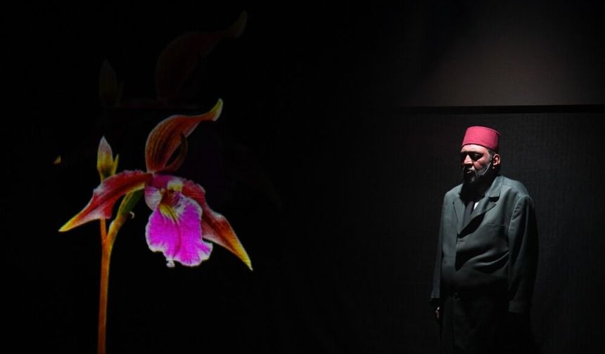 KAEÜ’DE SANAT DOLU GECE: “FİRAVUNLA YÜZ YÜZE” SAHNELENDİ