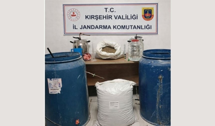 Kırşehir’de Kaçak Alkol ve Malzemeler Ele Geçti