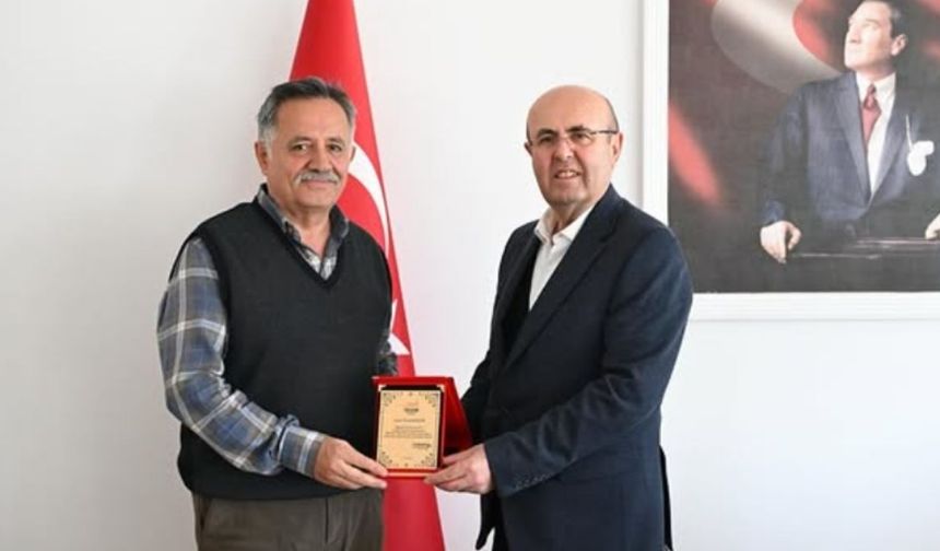 Ekicioğlu’ndan Fotoğraf Yarışması Ödülü: Ünsal Dinçer’e İkincilik Plaketi Verildi