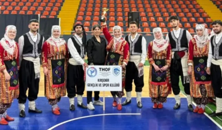 Kırşehir Halk Oyunlarında Bölgeyi Salladı